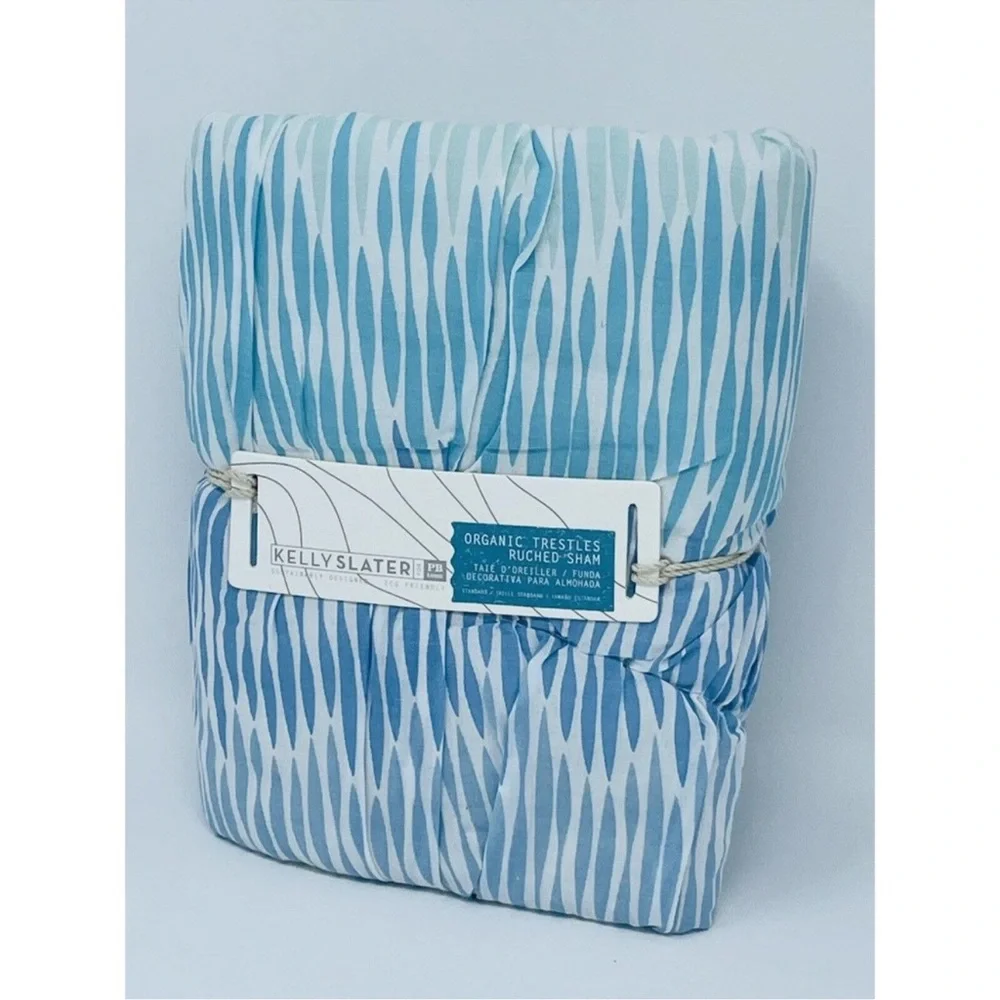Pottery Barn colab‎ w Kelly Slater NWT teen  Blue & white organic pillow sham